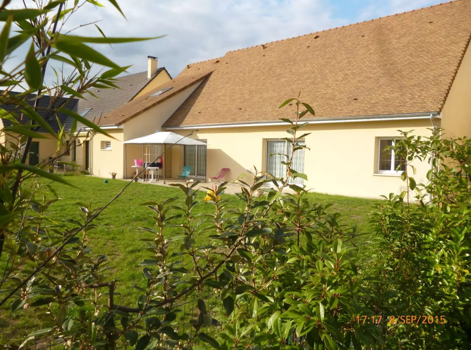 Maison, non meublé, 7 pièces, 151m² à Changé (72560) — photo 2