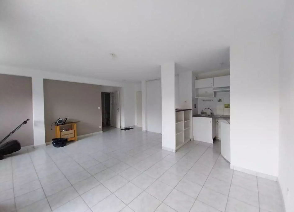 Appartement, non meublé, 2 pièces, 45m² à Poitiers (86000) — photo 2