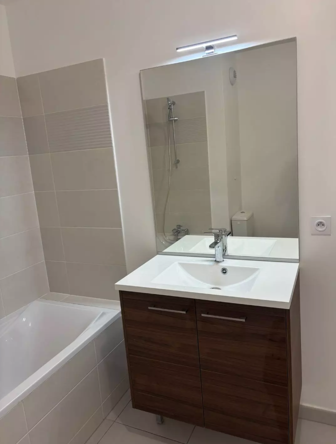 Appartement, meublé, 3 pièces, 56m² à Noisy-le-Grand (93160) — photo 3