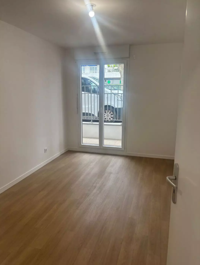 Appartement, meublé, 3 pièces, 56m² à Noisy-le-Grand (93160) — photo 4
