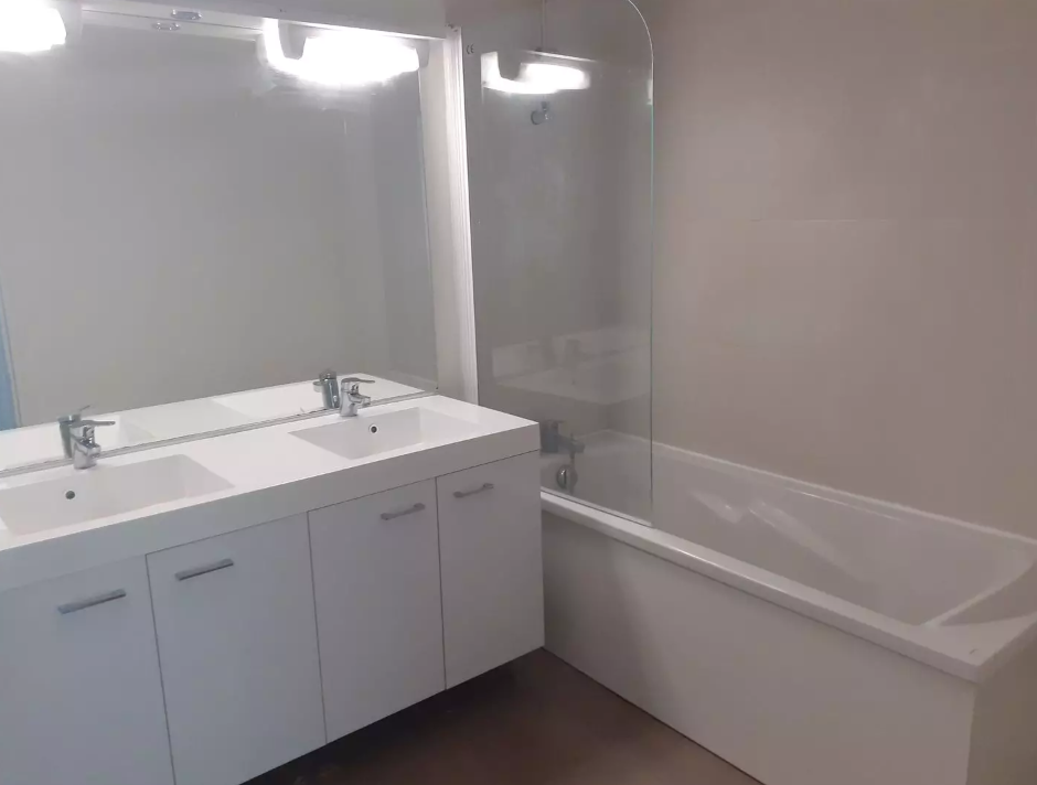 Appartement, meublé, 4 pièces, 83m² à Bordeaux (33300) — photo 5