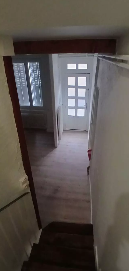 Maison, non meublé, 5 pièces, 74m² à Billom (63160) — photo 3