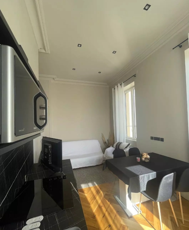 Appartement, meublé, 2 pièces, 33m² à La Tour-de-Salvagny (69890) — photo principale