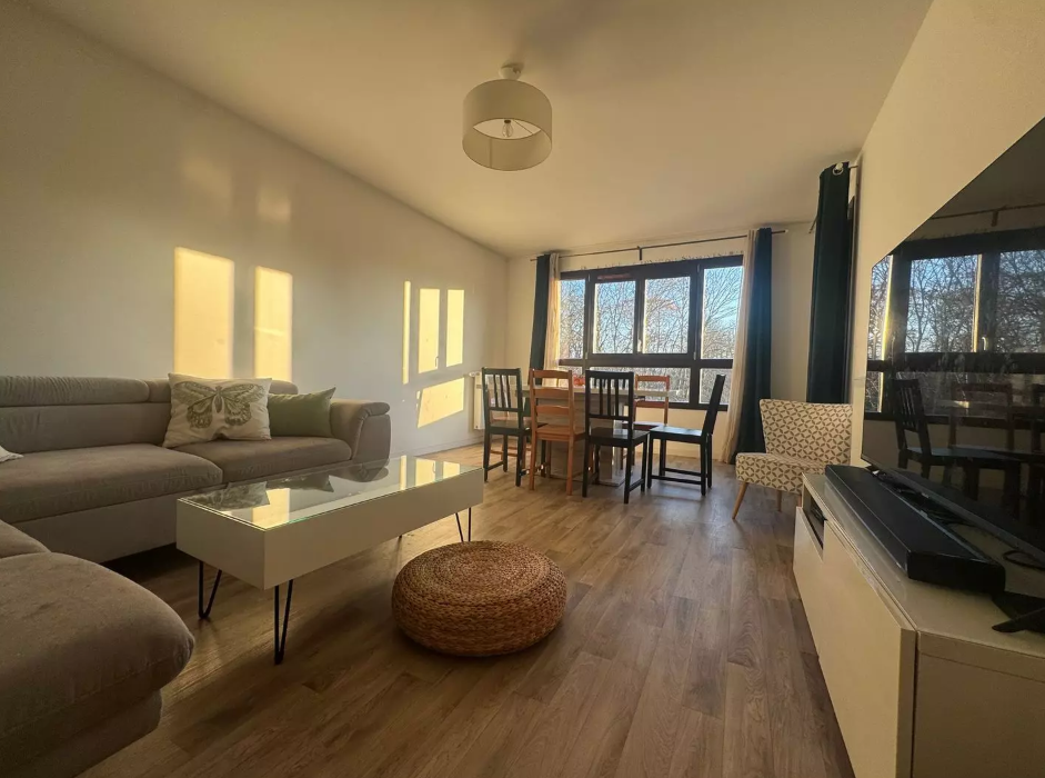 Appartement, non meublé, 3 pièces, 77m² à Saint-Denis (93200) — photo principale