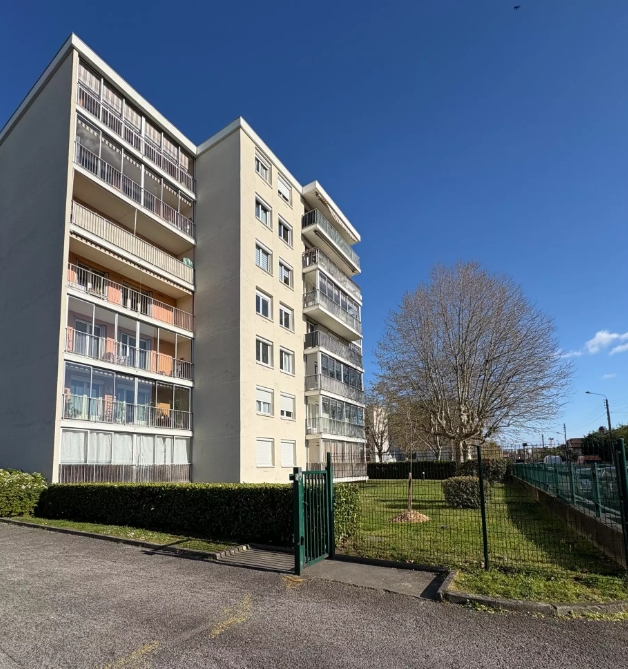 Appartement, meublé, 5 pièces, 95m² à Villeurbanne (69100) — photo principale