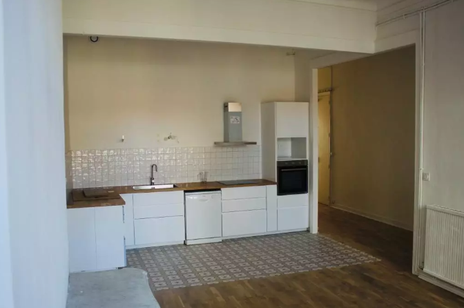 Appartement, non meublé, 3 pièces, 99m² à Marseille (13004) — photo 3